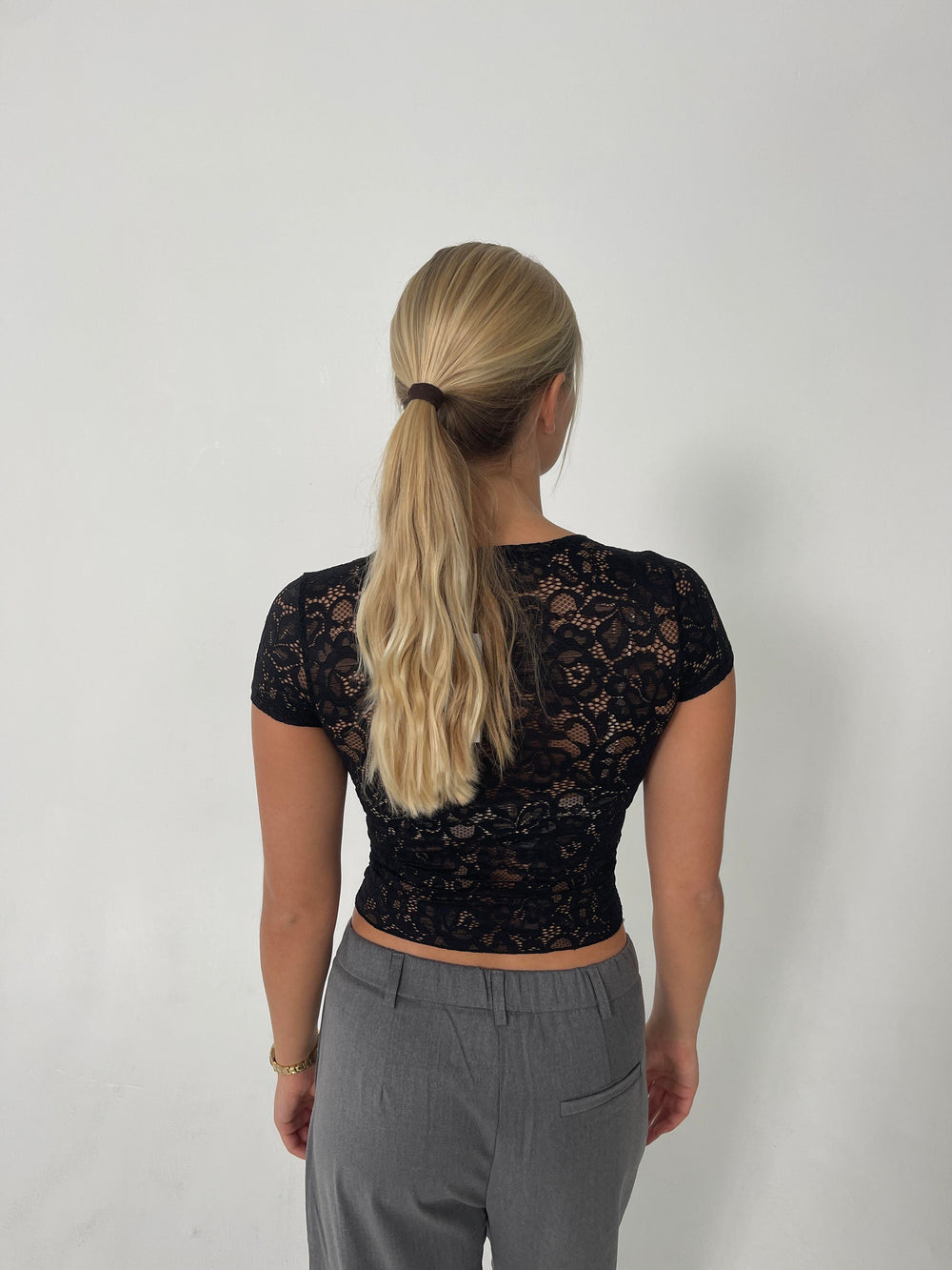 Bernadette blonde top - sort