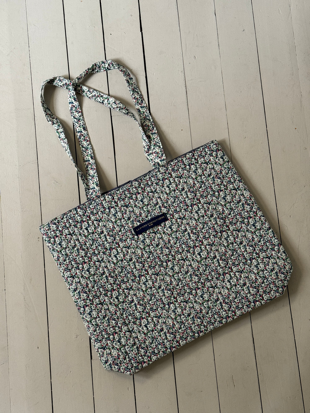 Rhodes net med blomster - grøn/hvid/rød