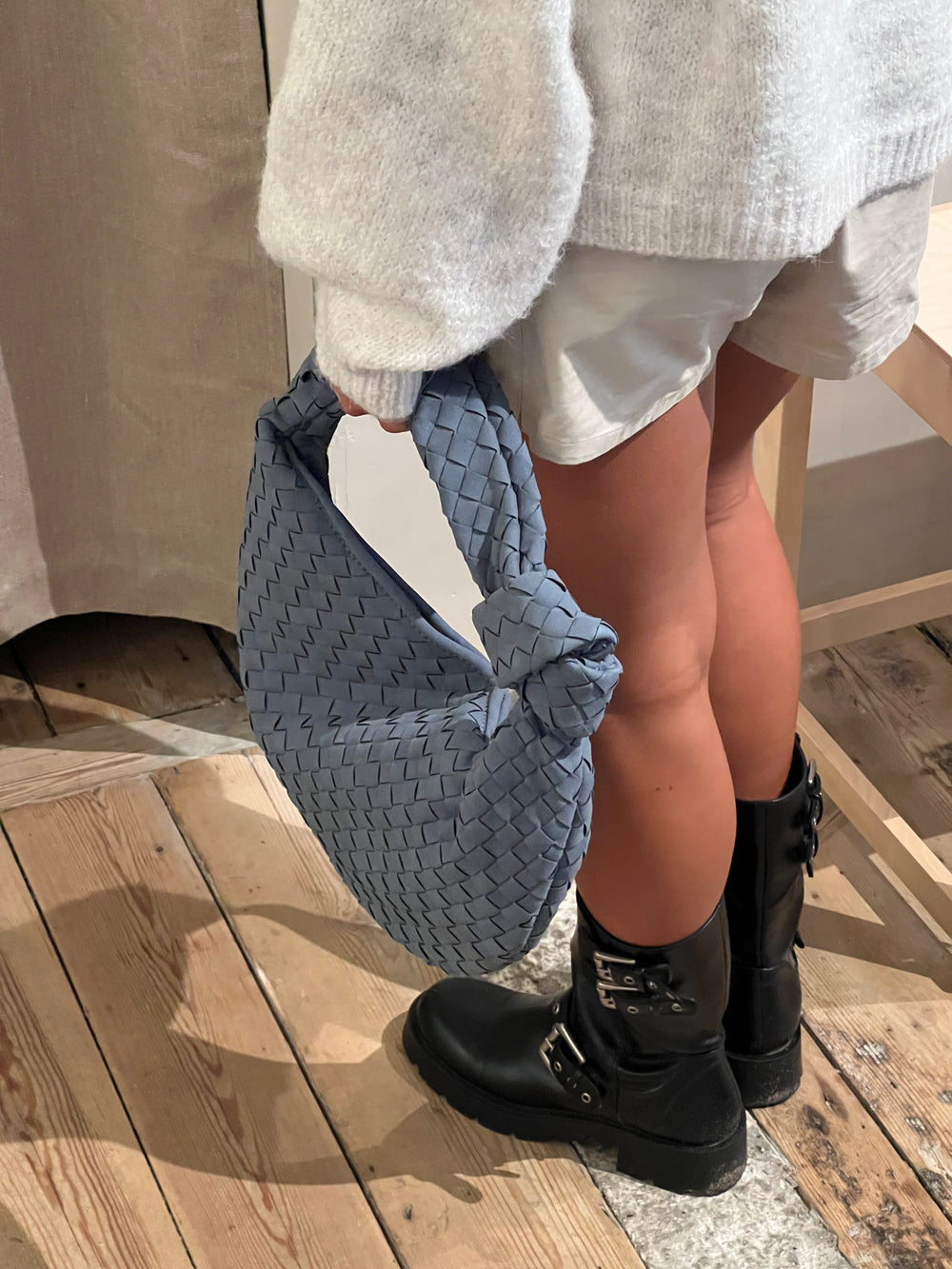 Florence taske i ruskind - Støvet blå