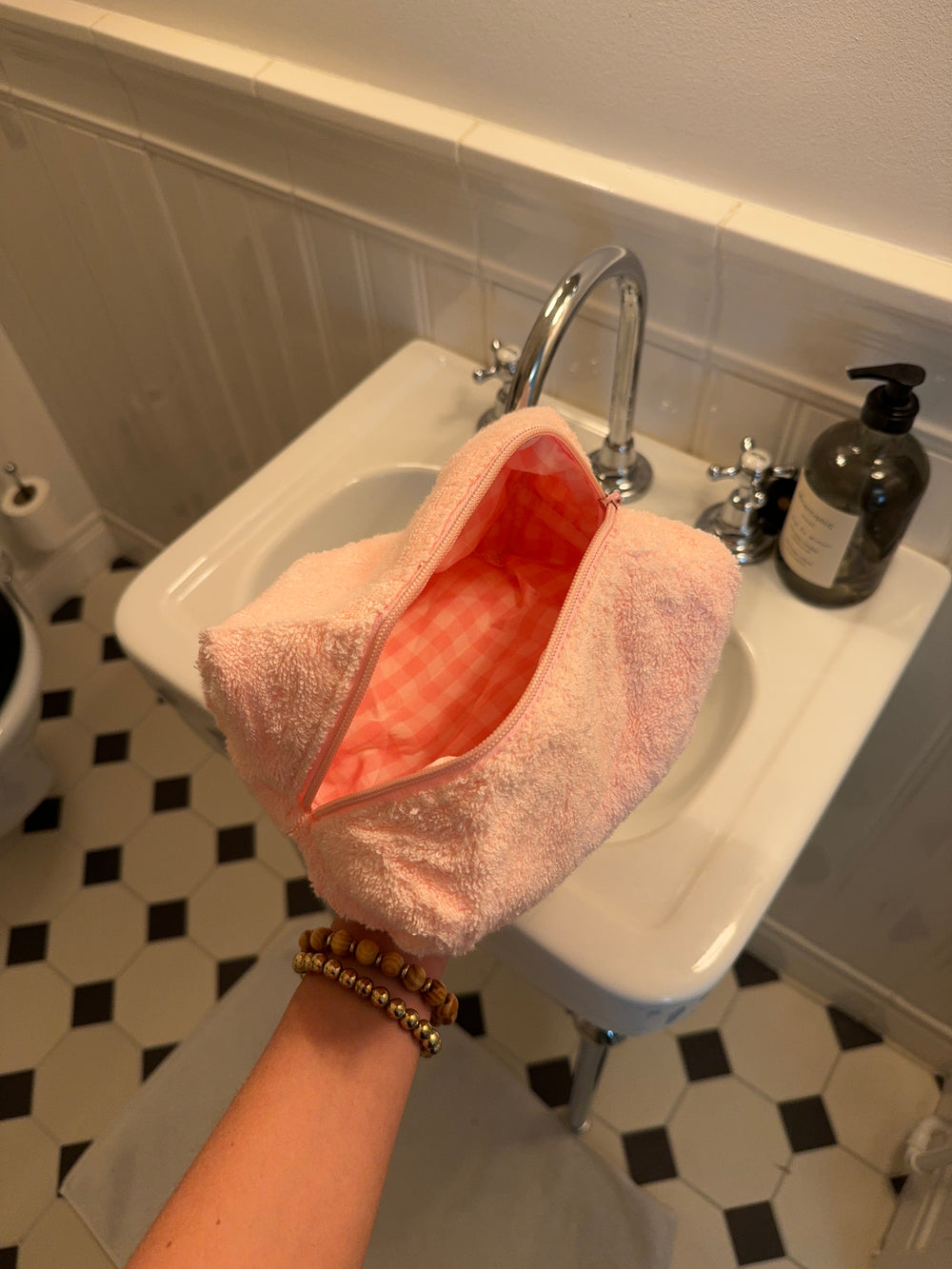 Honey stor toilettaske - Lyserød fluffy