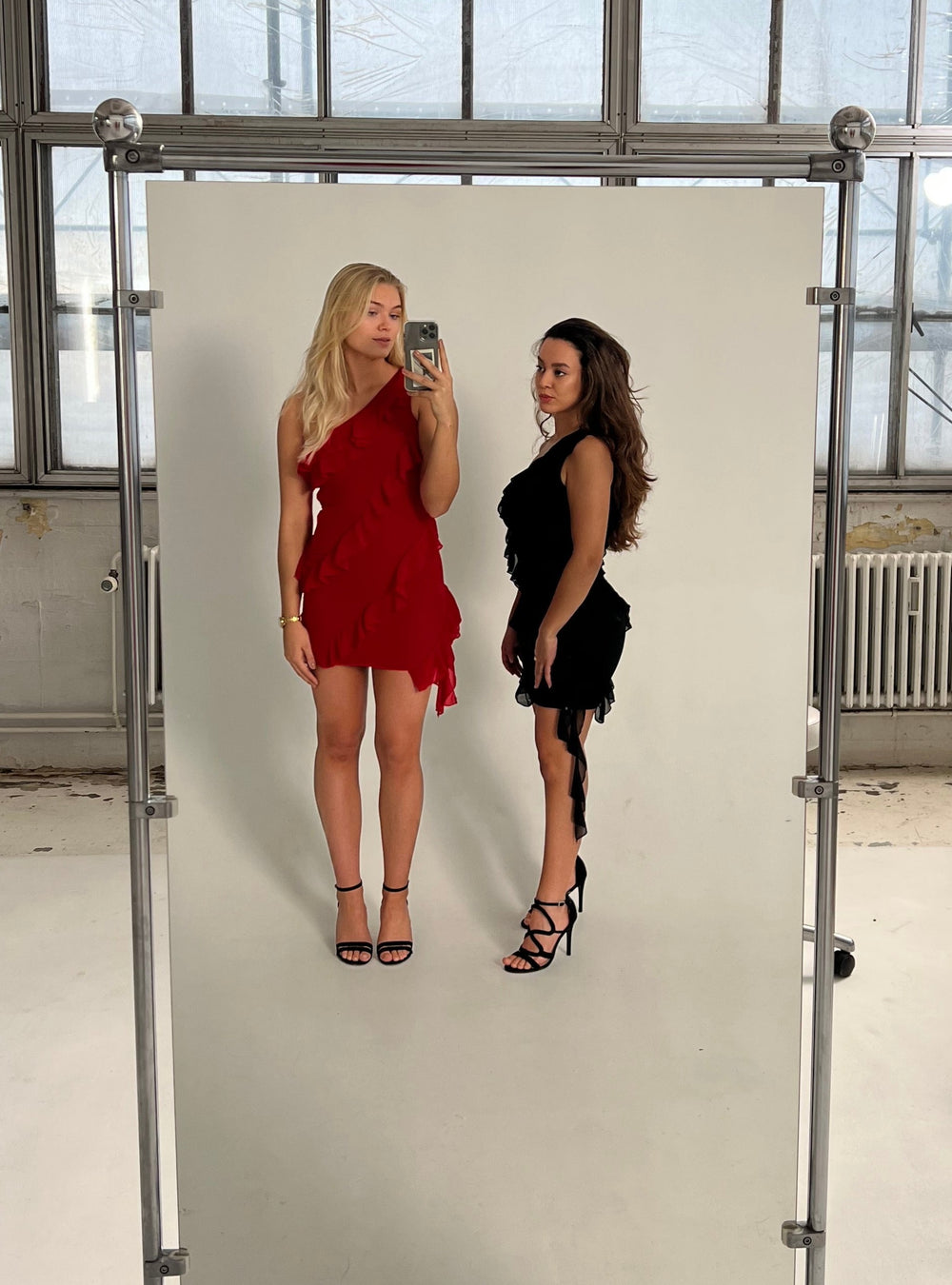 Denise kjole med frynser - Sort