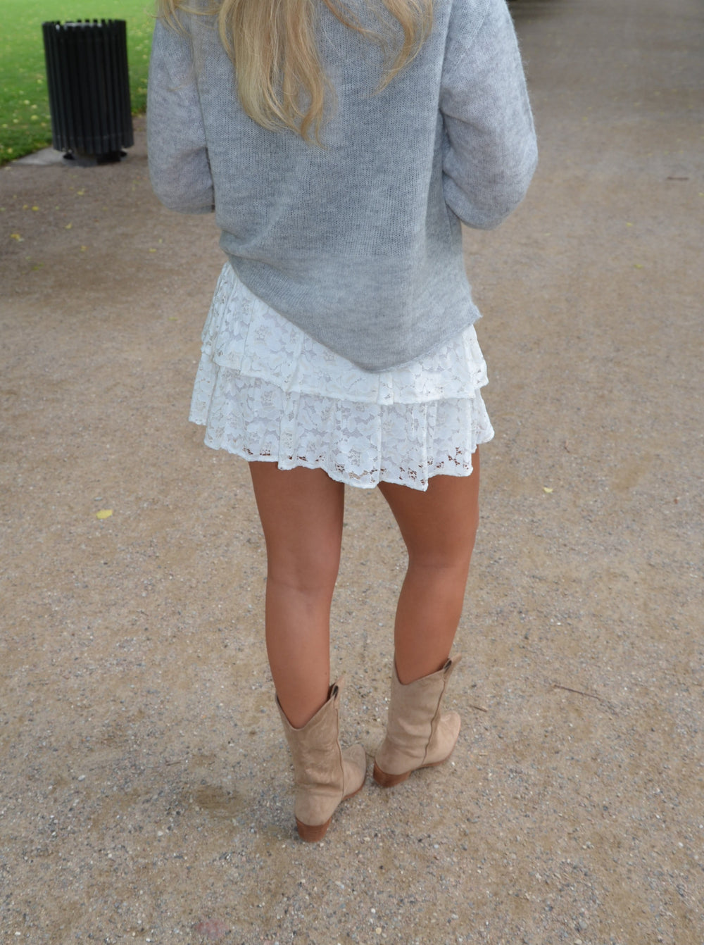 Erla blonde nederdel - Hvid