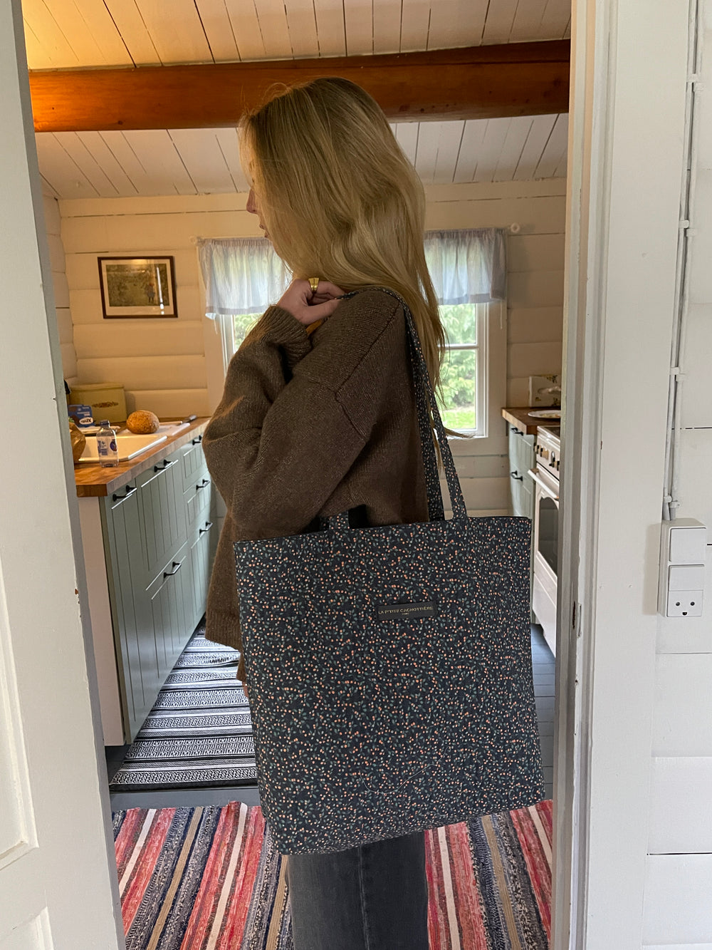 Rhodes net med blomster - navy/grøn