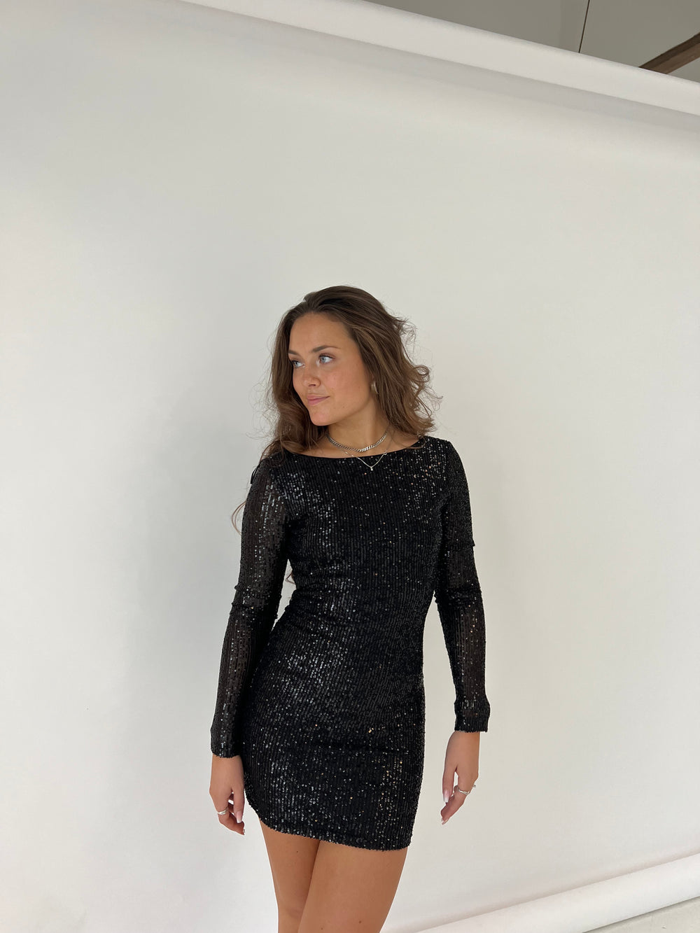 Calinda palliet kjole - Sort