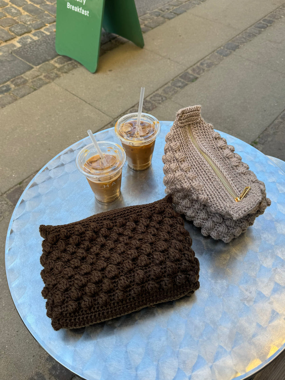 Hæklet clutch - Brun