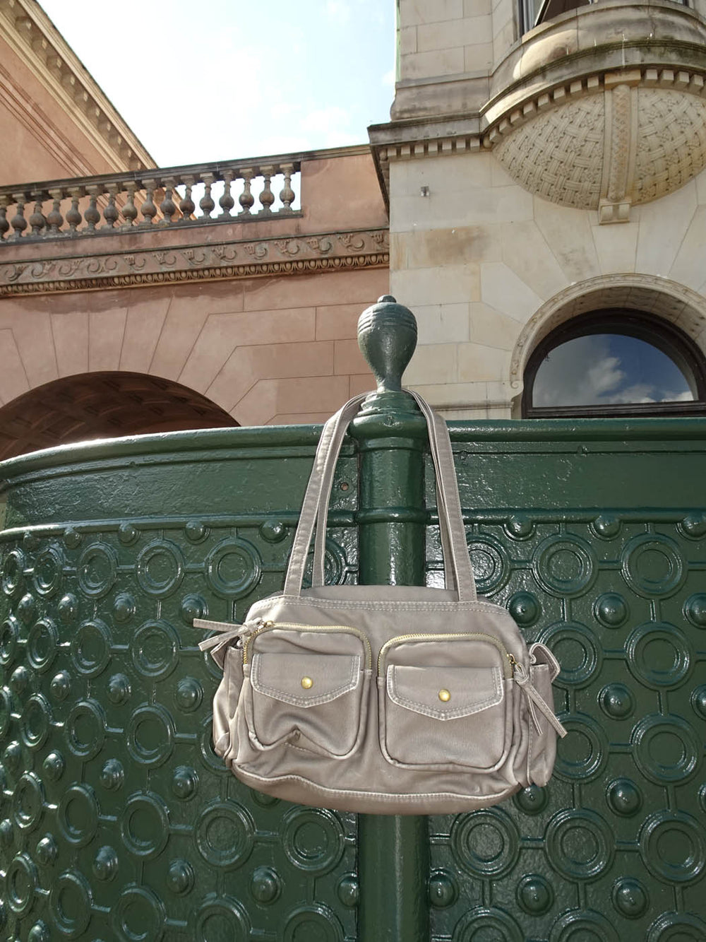 Becky skuldertaske med lommer - Brun