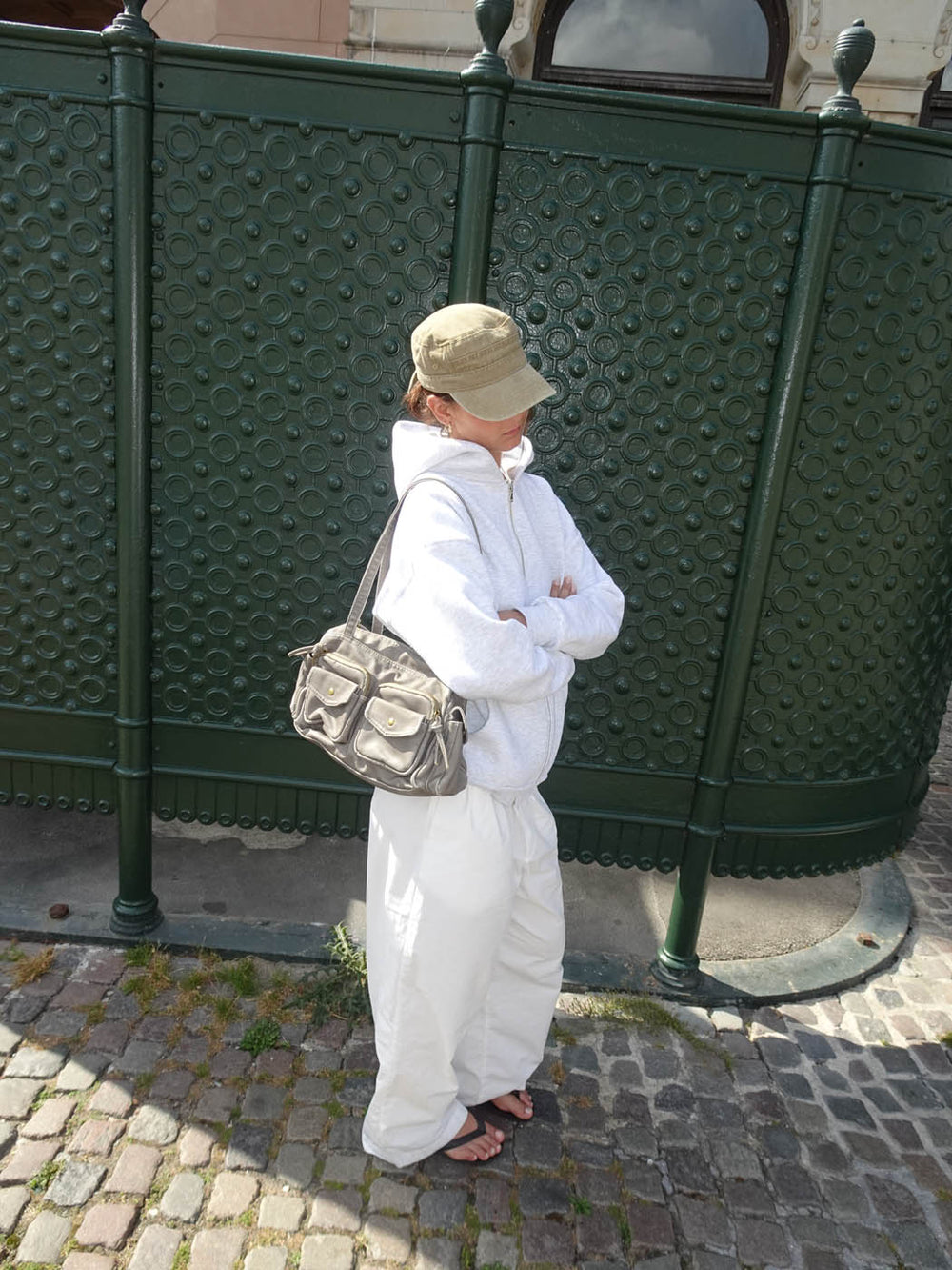 Becky skuldertaske med lommer - Brun