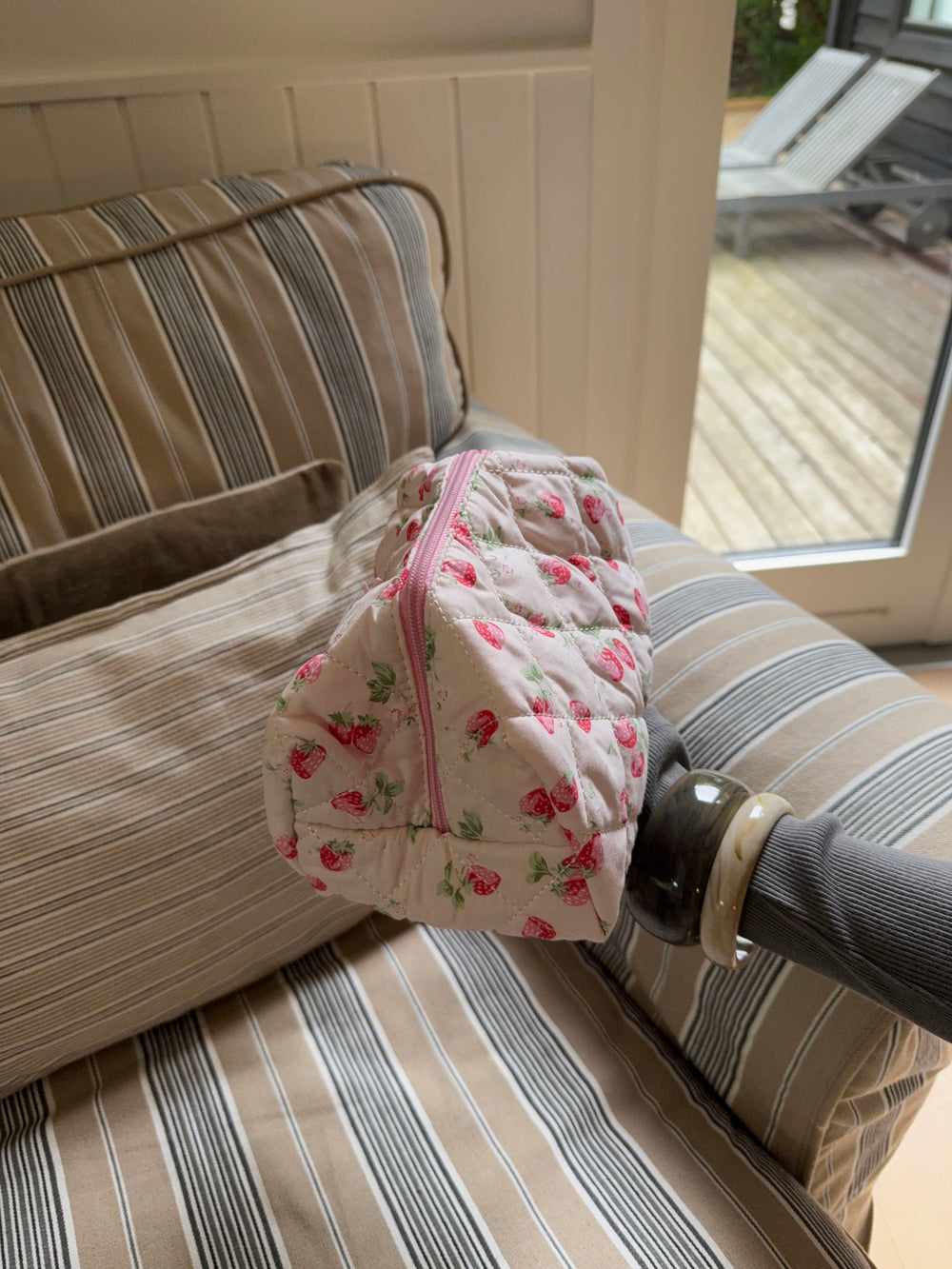 Honey lille toilettaske med jordbær - Lyserød