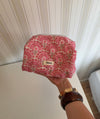 Honey lille toilettaske med blomster - Pink