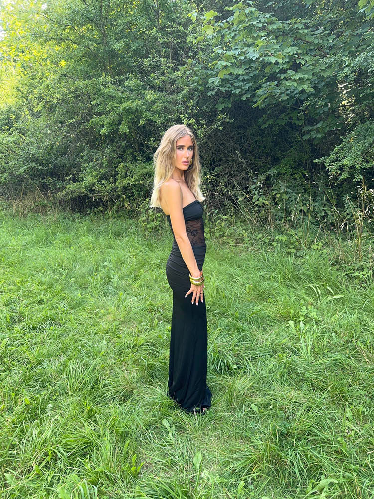 Saxo maxi kjole med blonder - Sort