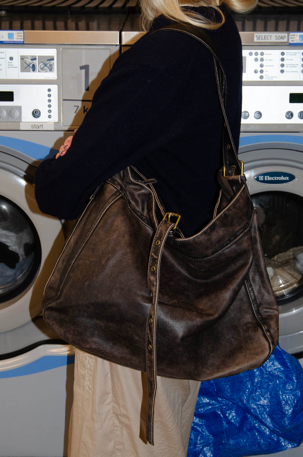 Tyra skuldertaske - Brun