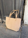 Bergen skuldertaske i ruskind -  Lys Beige
