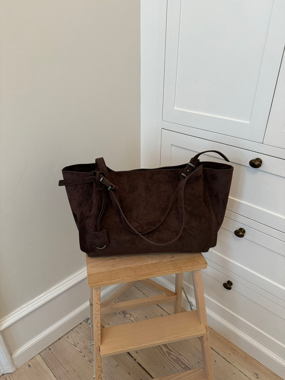 Rome skuldertaske i ruskind - Brun