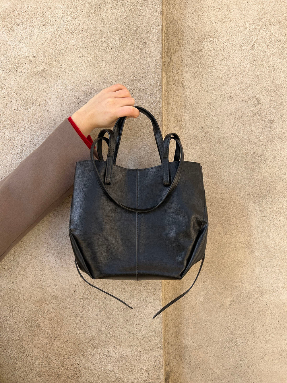 Santiago mini skuldertaske - Sort