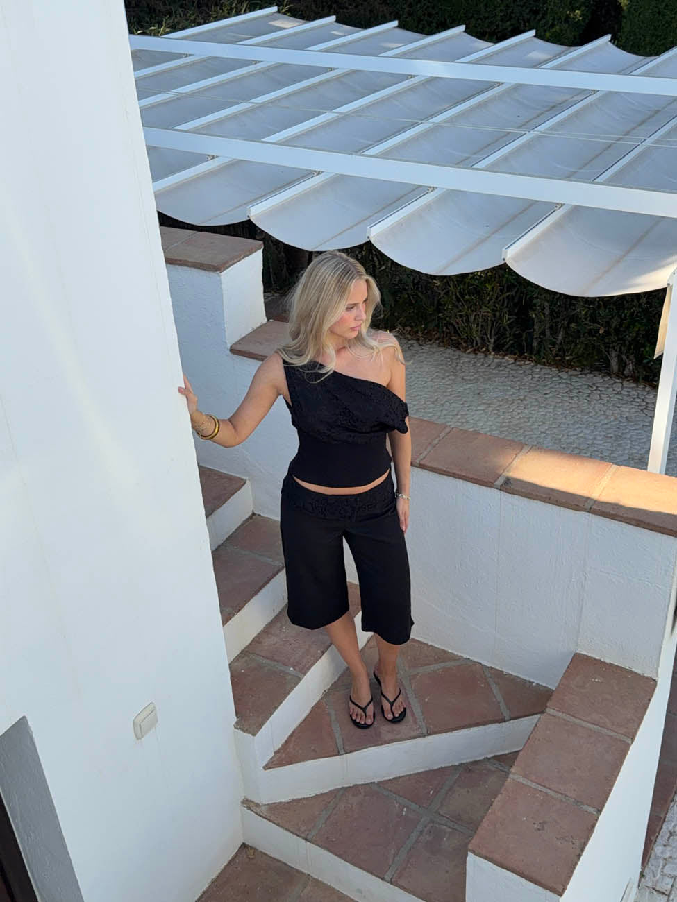 Kimmie top med blonder - Sort
