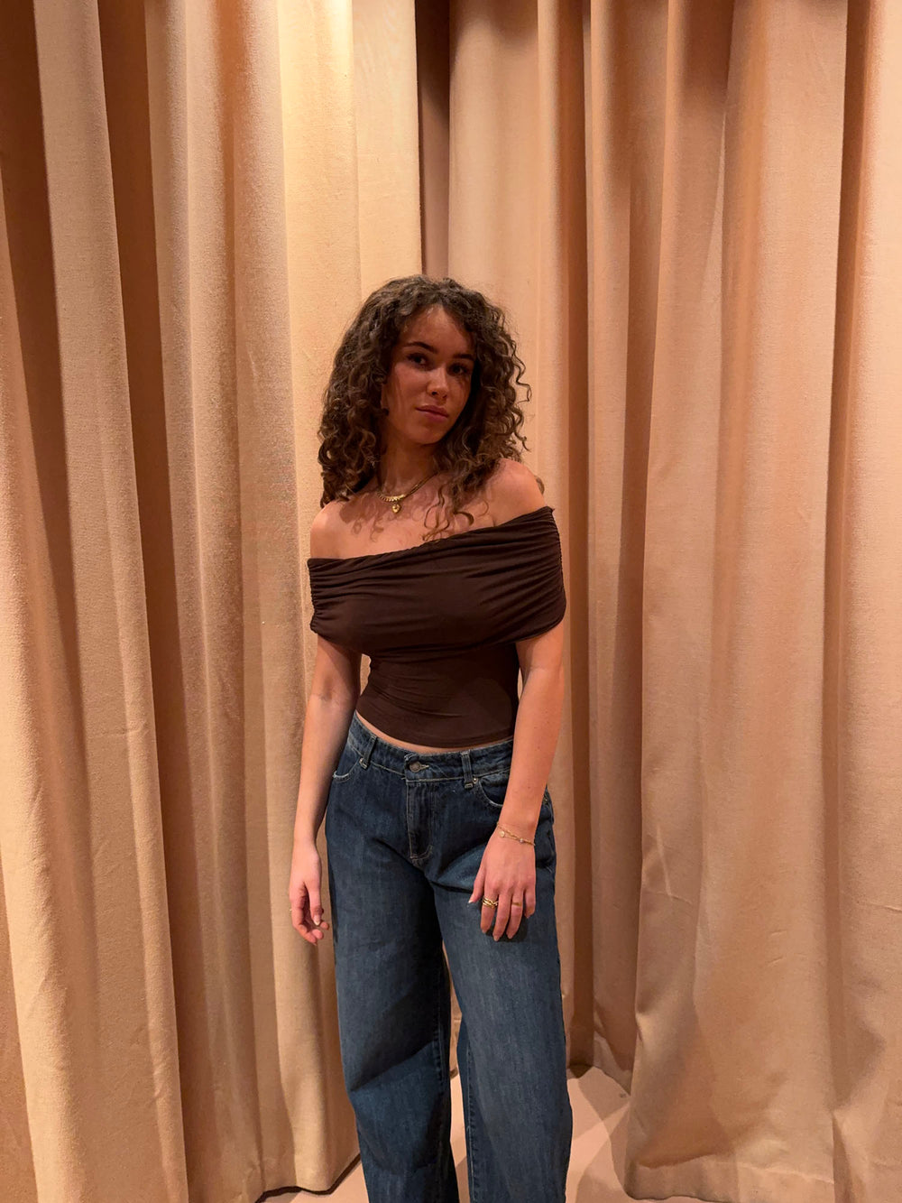 Celora off shoulder top - Brun