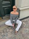 Elinor off shoulder strik - Grå