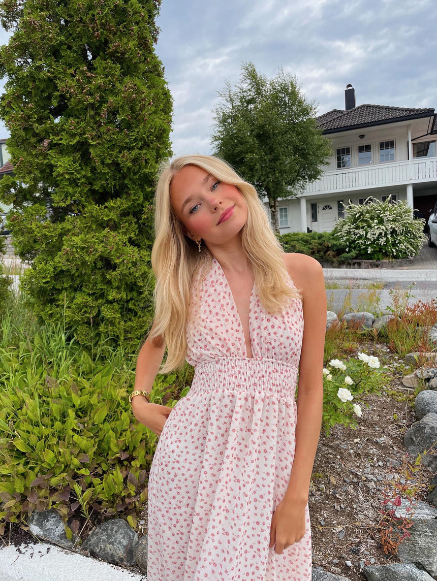 Bellis kjole