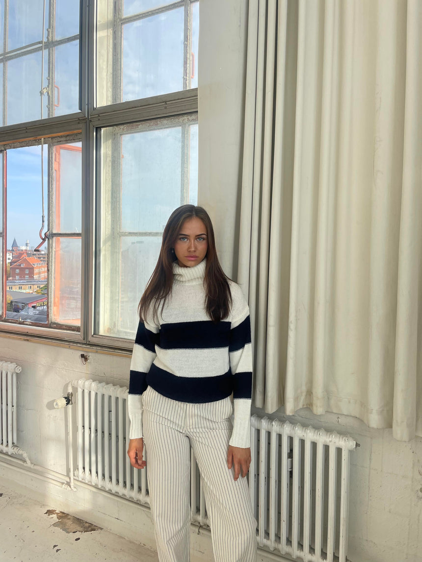 Mille striktrøje - navy striber