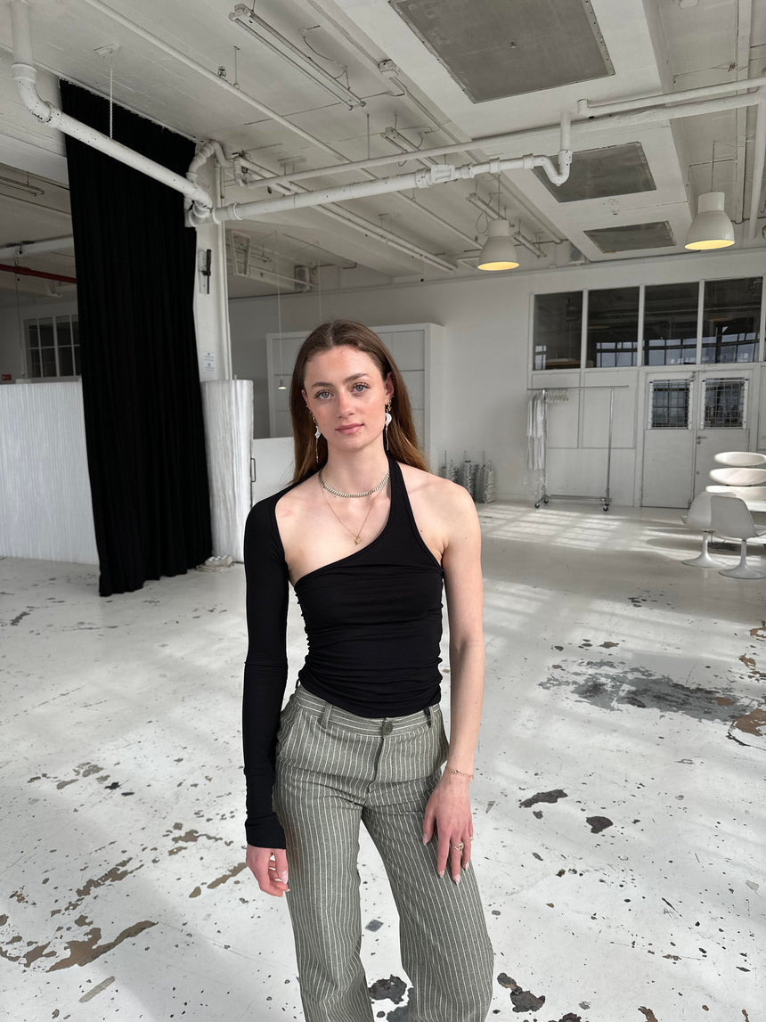 Helga one sleeve bluse - Sort