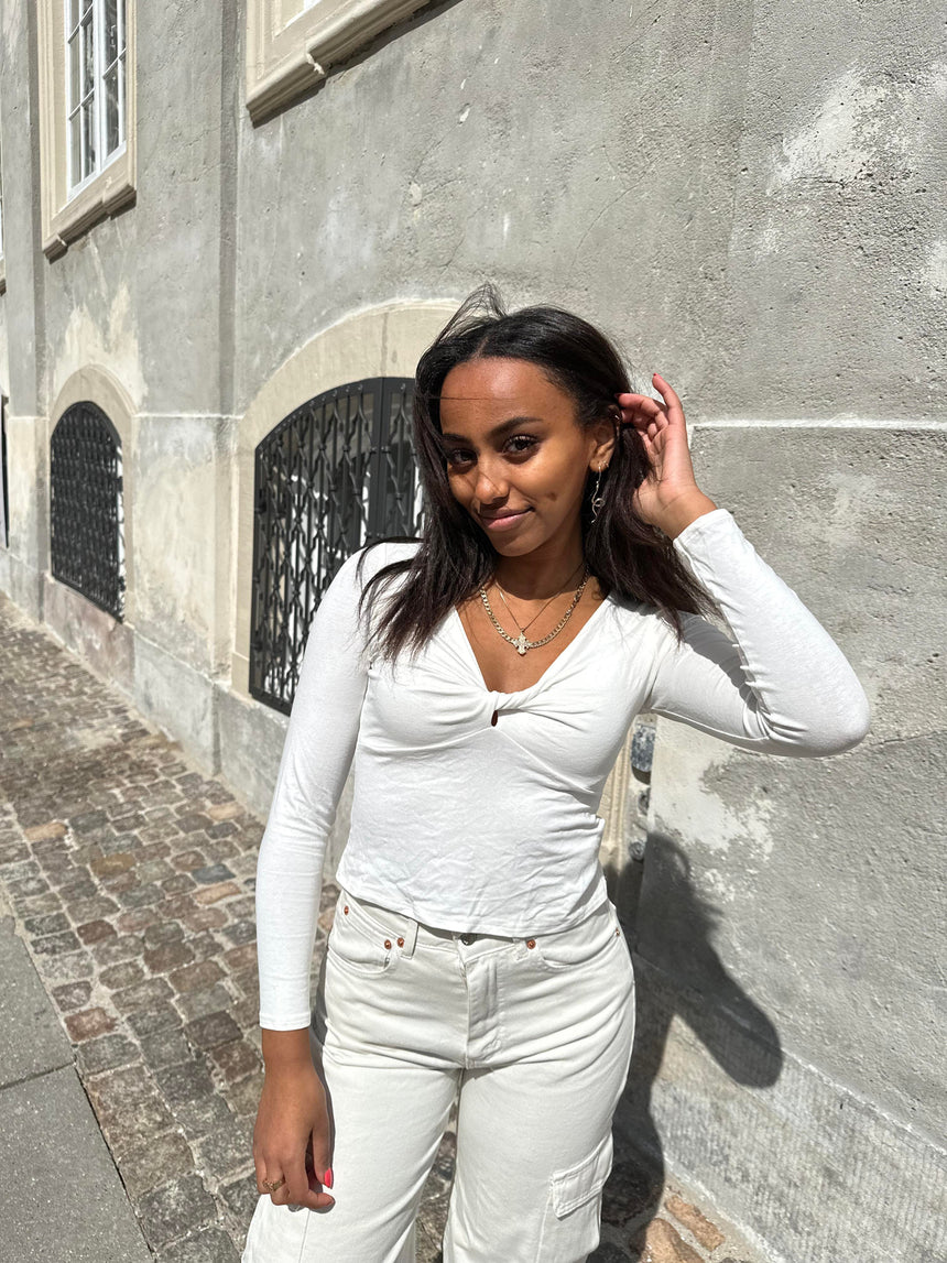 Sallie bluse med knude detalje - Hvid