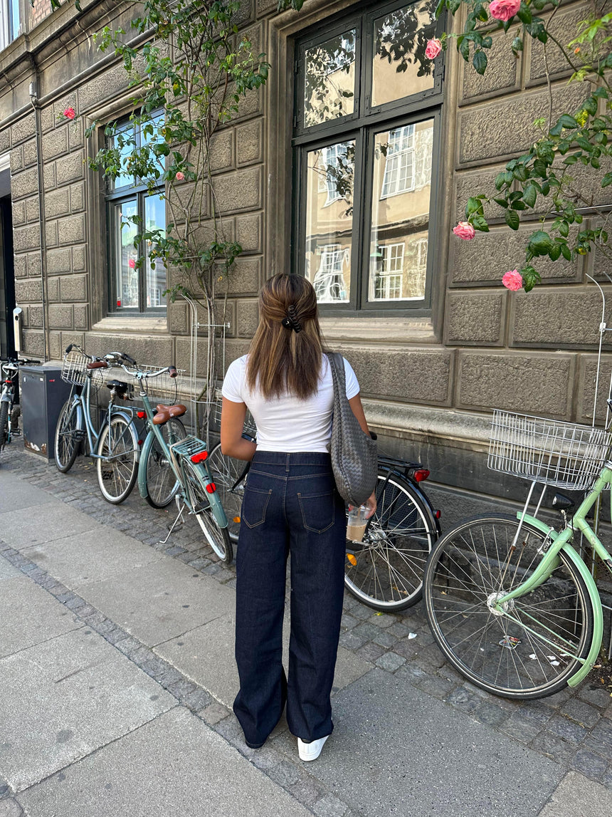 Anemon oversized mørk denim Jeans