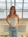 Ila rhinsten heart strap top - Grå