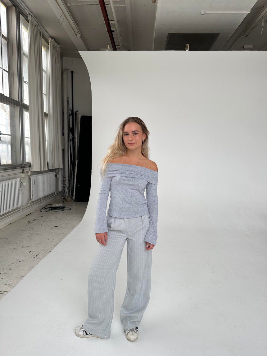 Alicia off-shoulder bluse - Grå
