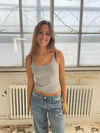 Ila rhinsten heart strap top - Grå