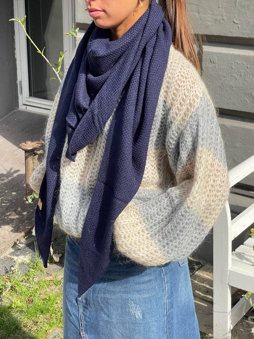 Maisa triangle tørklæde - Navy