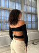 Karo off-shoulder bluse med åben ryg  - Sort