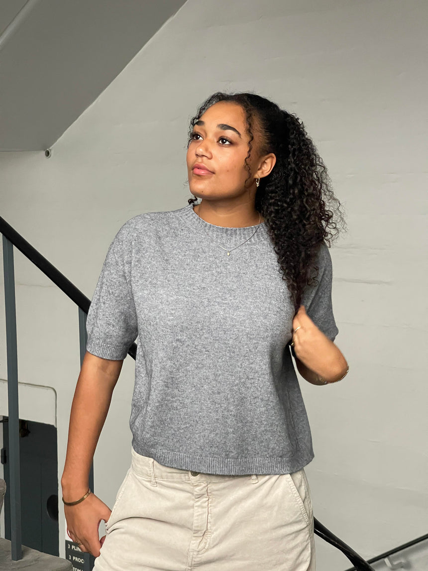 Arabella strikket t-shirt- Grå