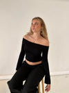 Anna Olympia off-shoulder bluse - Sort