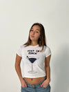 "Keep em comin" baby tee - Hvid