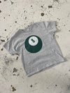 "8BALL green" baby tee - Grå