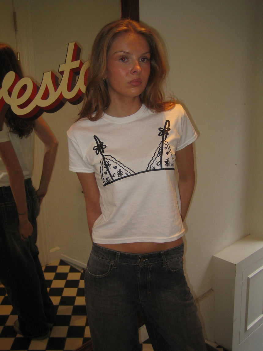 "Bralette" baby tee - hvid