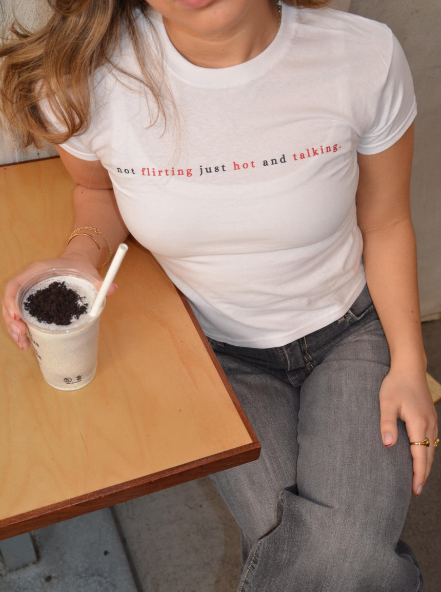 "Just hot and talking" baby tee - hvid