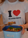 "I love scandi boys" baby tee - hvid