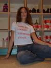 "Sorry if I looked interested, I'm not" baby tee - Hvid