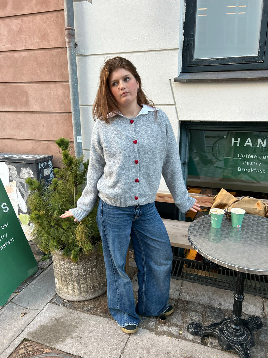 Fabia cardigan med hjerte knapper - Grå