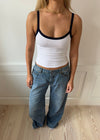Gunhilda tank top med kant - Navy/hvid