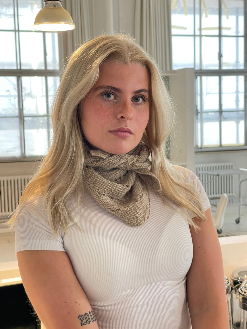 Gabi trekant tørklæde - Beige