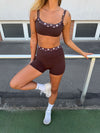 Layered sports bra med polkaprikker - Espresso/marshmellow