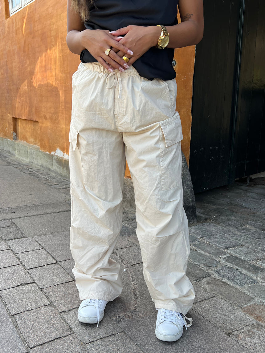 Elita bukser med lommedetaljer - Beige