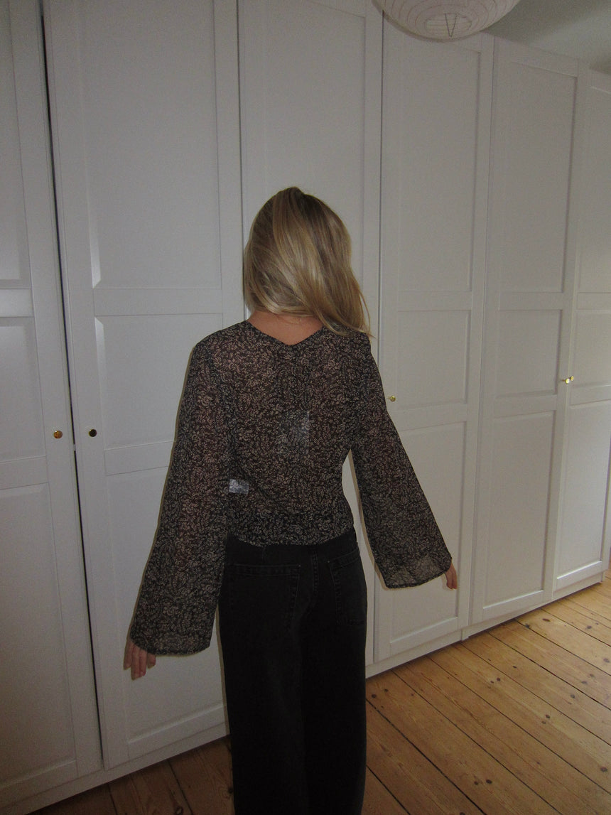 Kara bluse med bindebånd - Brun