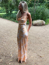Charline satin kjole - Hvid/orange