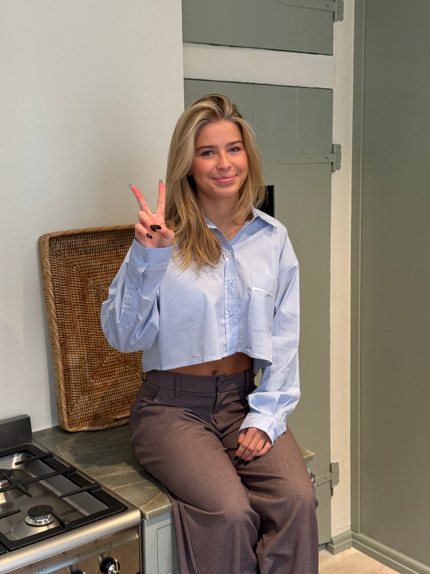 Lavinia stribet cropped skjorte - Blå/hvid