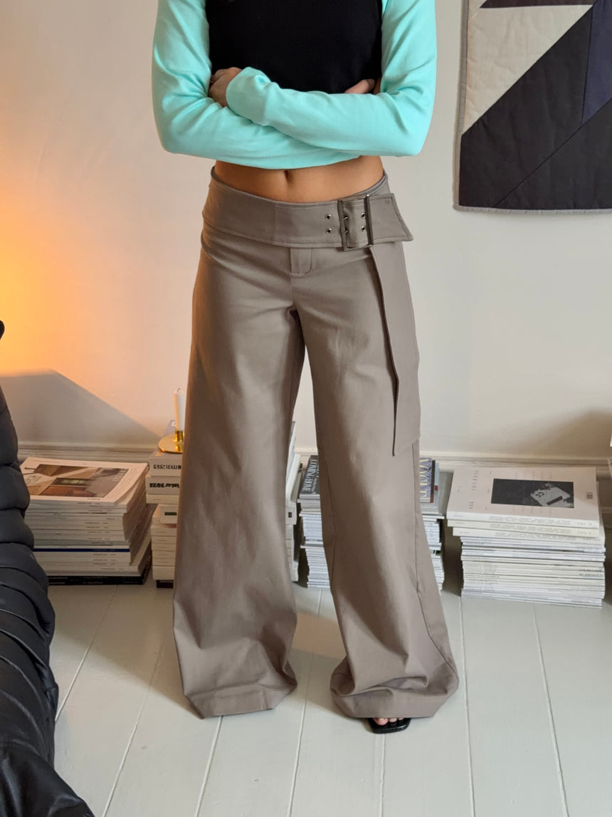 Tabea bukser med bælte - Taupe