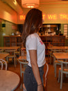 "Kiss me" baby tee - Hvid