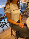 "I´m a masterpiece" baby tee - Grå